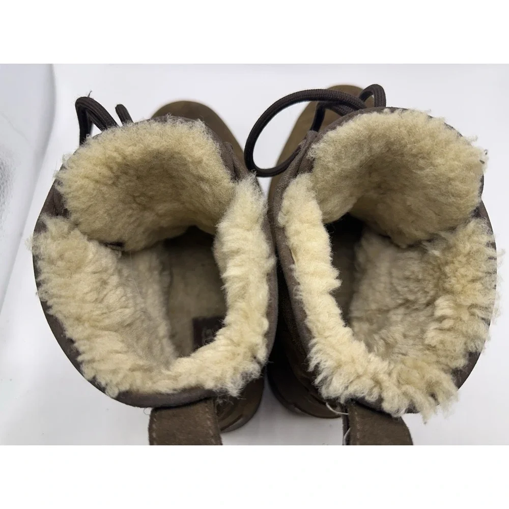 UGG Australia Hannen Suede Boots Mens Size 12 Brown Shearling Vibram 1003623